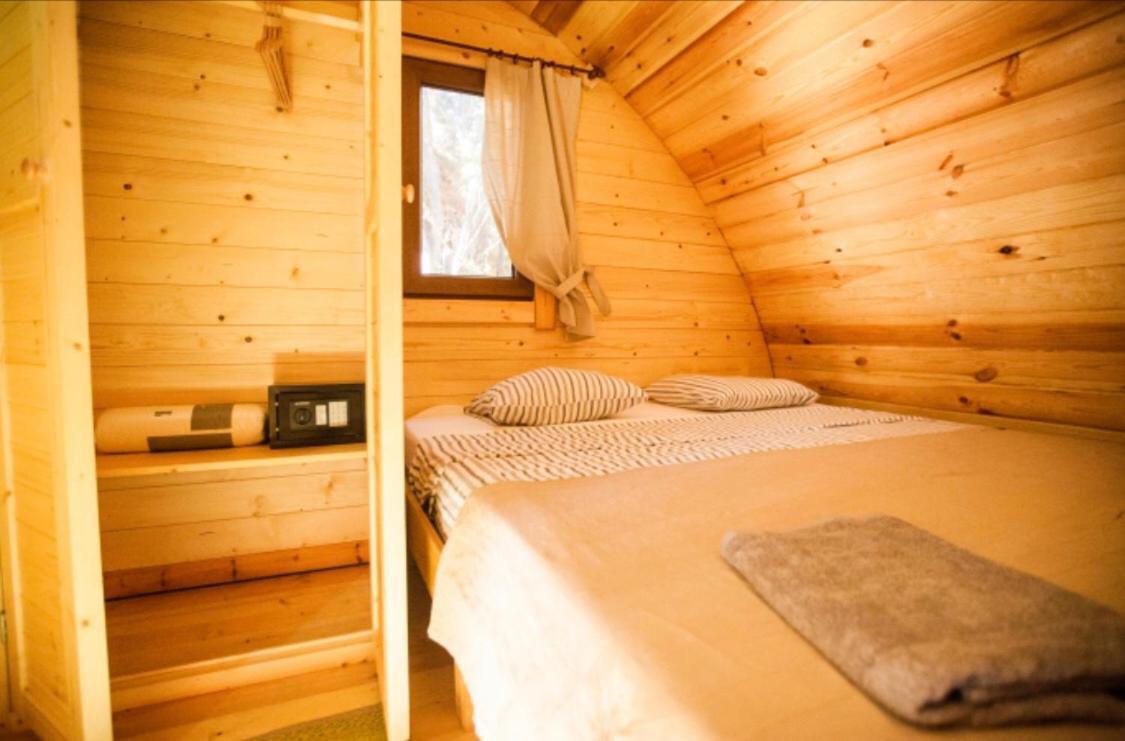 Eco-Wooden Houses Camping Montana Roja Ελ Μέντανο Εξωτερικό φωτογραφία