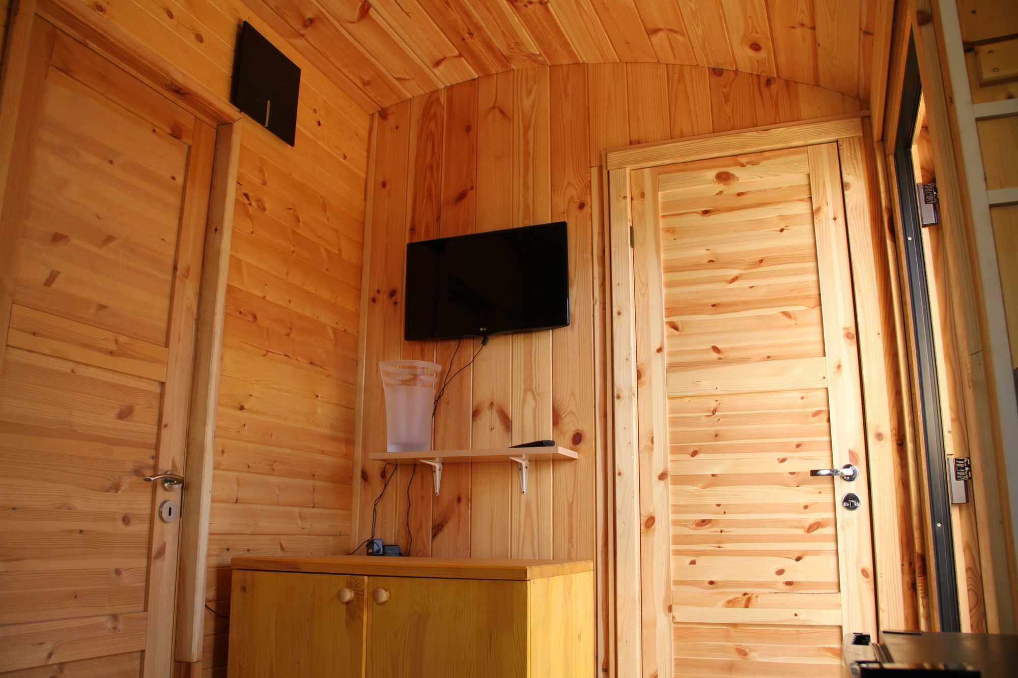 Eco-Wooden Houses Camping Montana Roja Ελ Μέντανο Εξωτερικό φωτογραφία